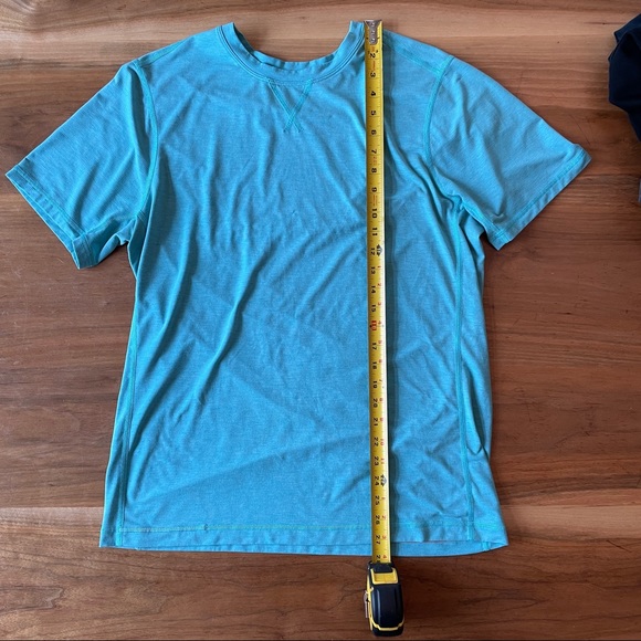 BUNDLE! 2 for 1 Lululemon T-Shirts! - Picture 2 of 11